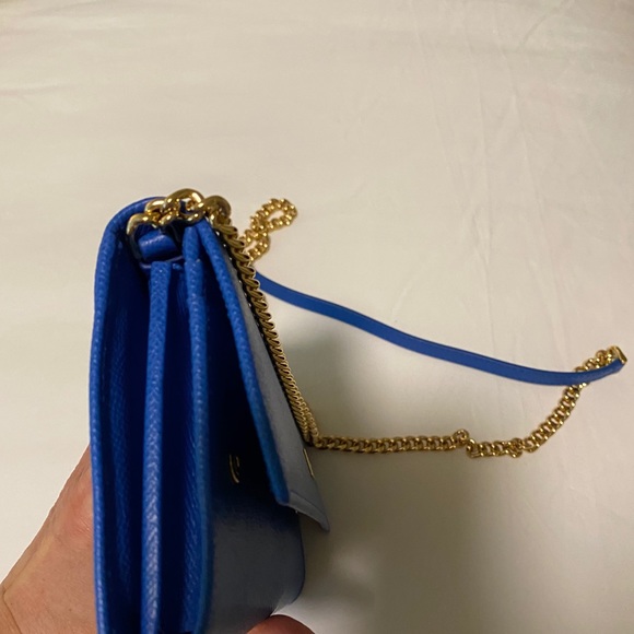 ♦️SOLD♦️Ferragamo wallet on chain authentic 100% - Picture 3 of 8